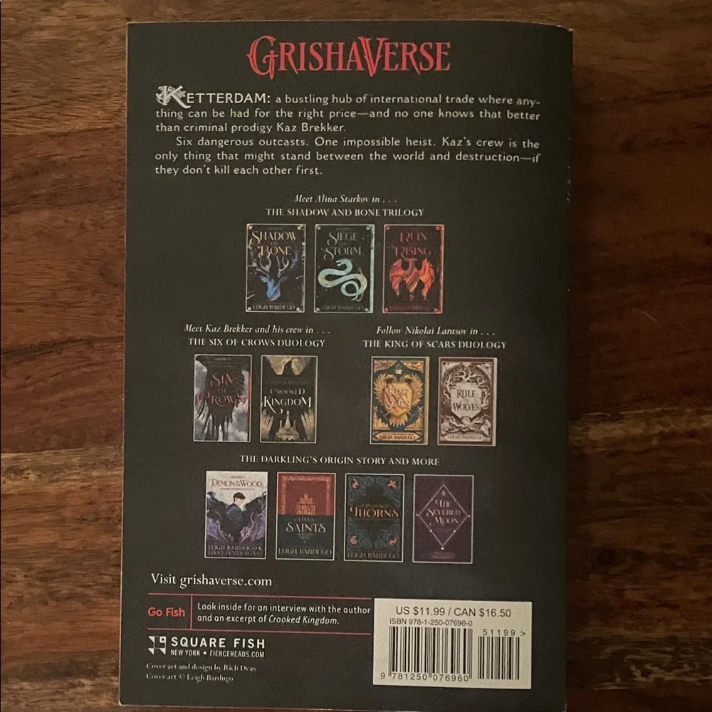 Six of Crows Paperback Book by Leigh Bardugo